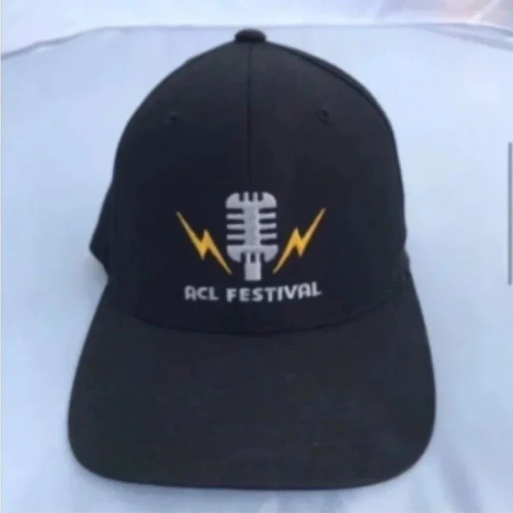 Yupoong Austin City Limits Music Festival ACL Black Adult S-M FlexFit Cap NWOT